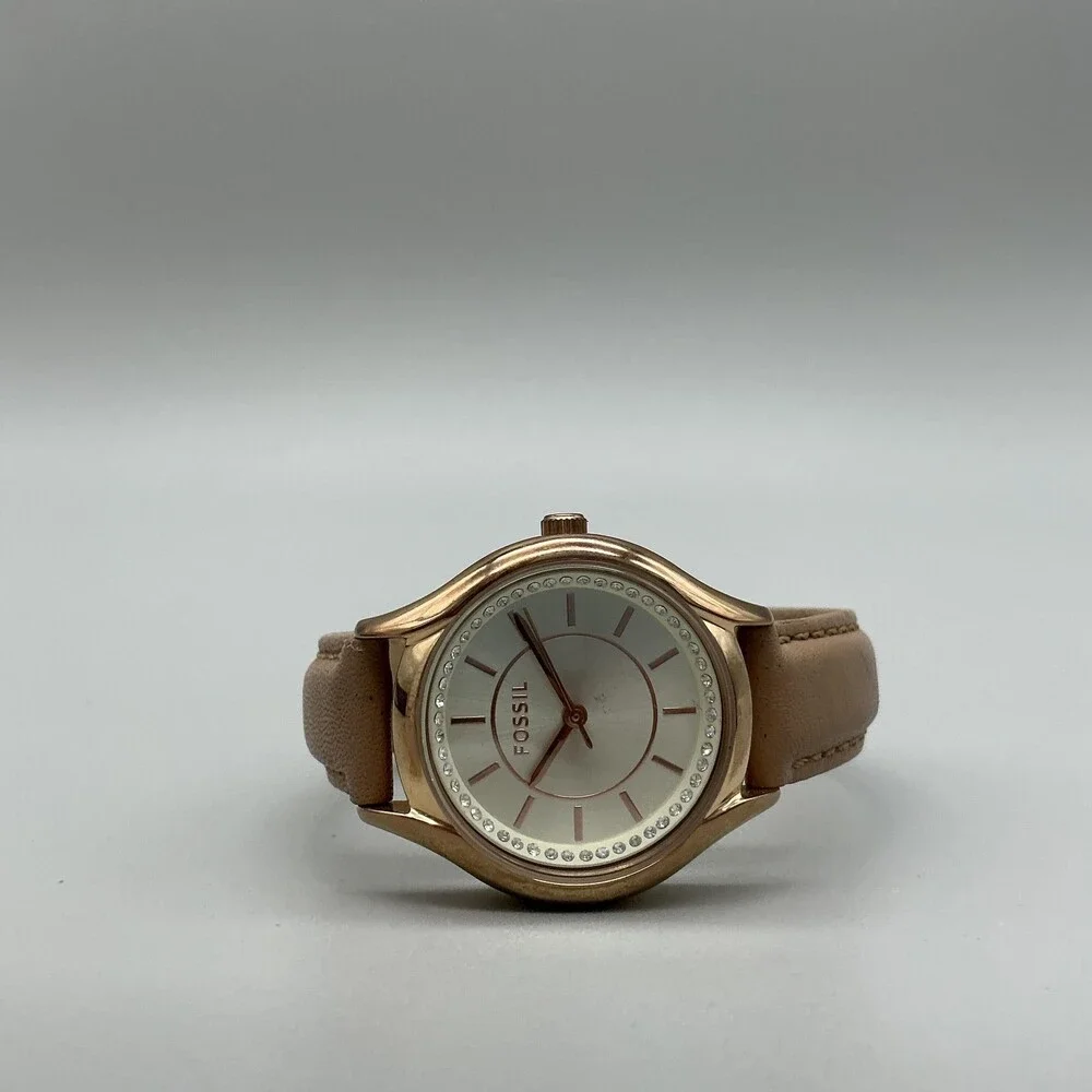 Fossil BQ1536IE Womens Watch 31mm Gold Tone Beige Leather Crystals New Battery
